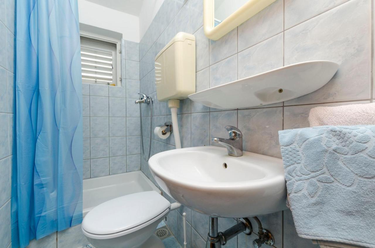 Apartment Damir Primosten Exterior photo